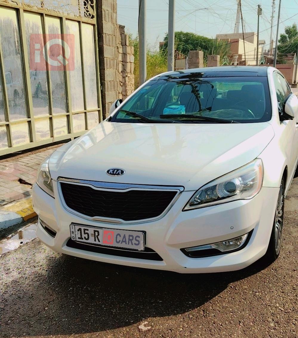 كيا كادينزا